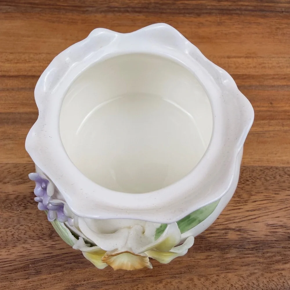 Daffodil Philippines Fine Bone China Creamer & Sugar Set 3D Floral White Yellow
